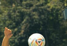 Man Utd Vs Man City: Who Will Dominate The Epic Football Clash?