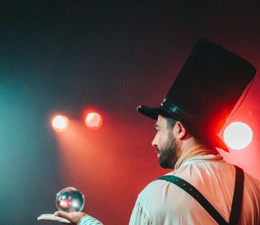 Actor Kim Soo Hyun: Why Is He Captivating Audiences Worldwide? Home