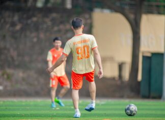 Liverpool F.C. Vs Man City Lineups: Ultimate Showdown Team Reveal