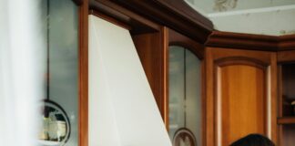 Big Cook Little Cook Secrets: How To Make Mealtime Fun And Easy Home