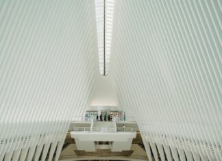 Travelodge Gatwick Airport Central: Your Ultimate Stay Guide