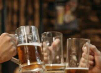 Two Pints Of Lager: Discover Why It’s The Perfect Pub Choice