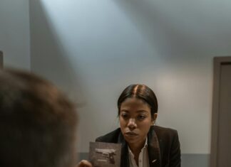 Wandsworth Prison Officer Video Reveals Shocking Behind-The-Scenes Truth