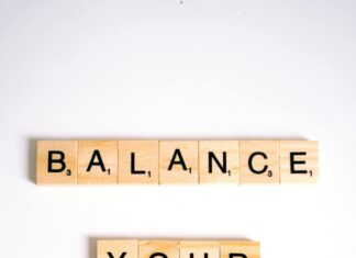 Sort Your Life Out: Powerful Tips To Transform Your Future Today