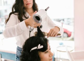 Blow Dry Revlon Brush: Discover The Secret To Salon-Perfect Hair