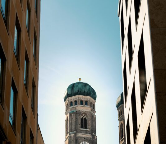 Bayern Munich Vs Arsenal Lineups: Unveiling Surprising Squad Secrets Home