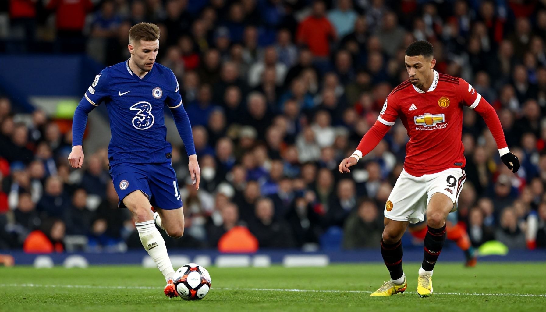 How to Understand the Complex Psychology Behind the Chelsea vs Manchester United Rivalry