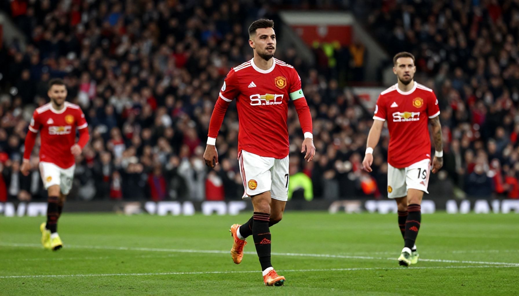 Uncovering the X-Factor: The Secret to United's Victory Lies in Their Ability to Control the Midfield